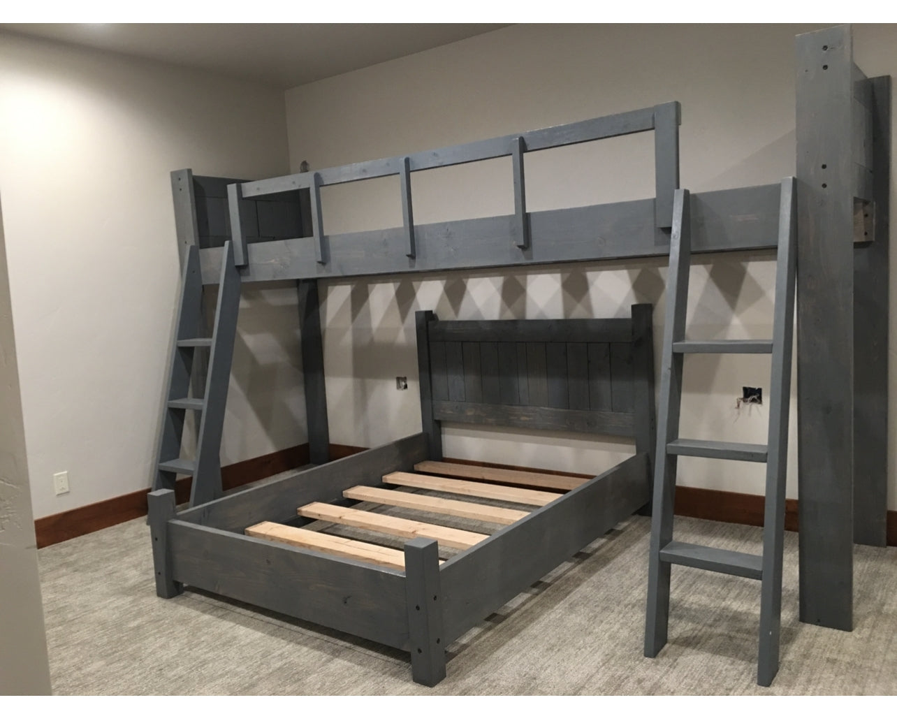 Colorado River Triple Bunk Bed