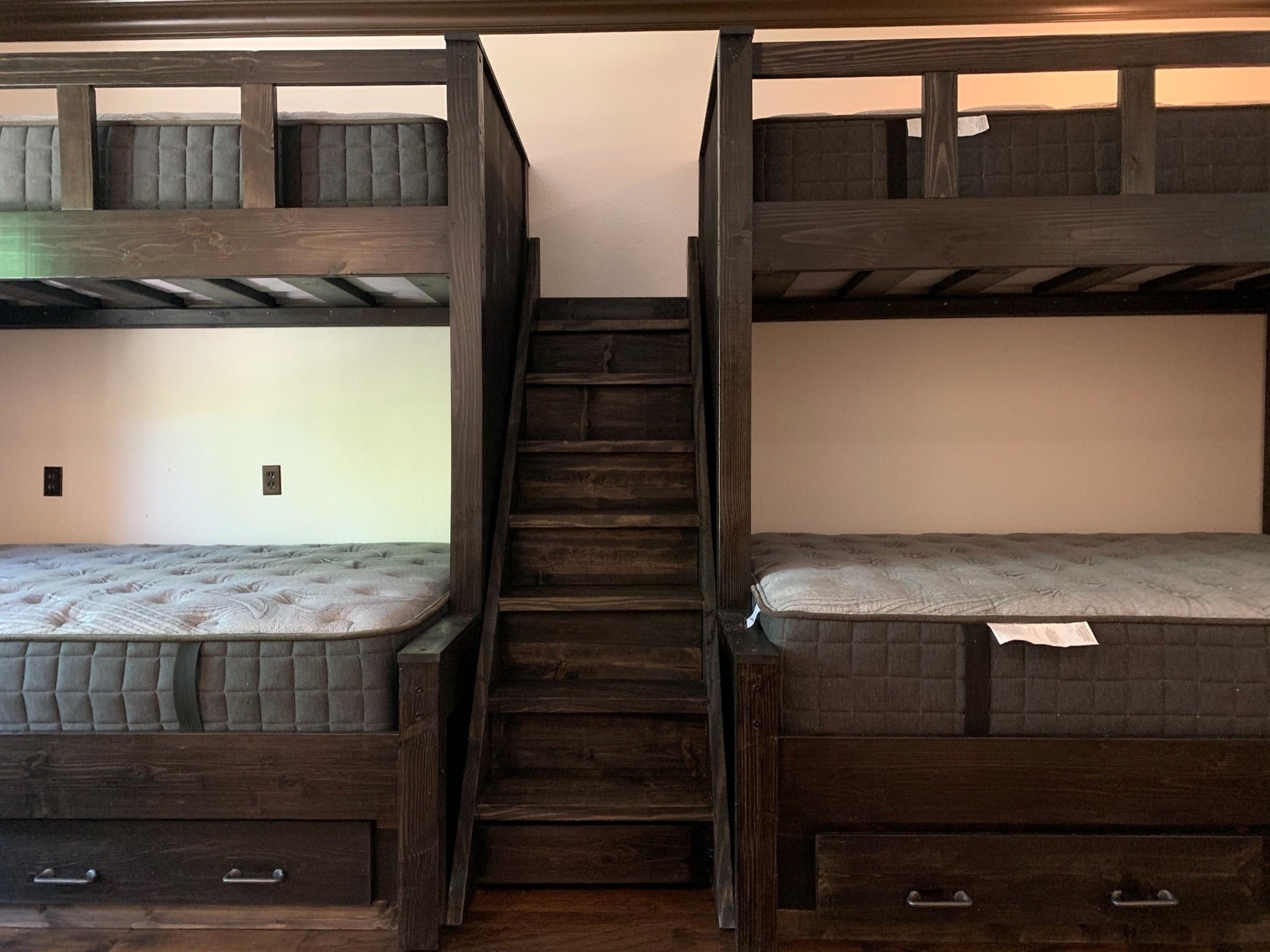 Lake House Quad Bunk Bed with Drawers