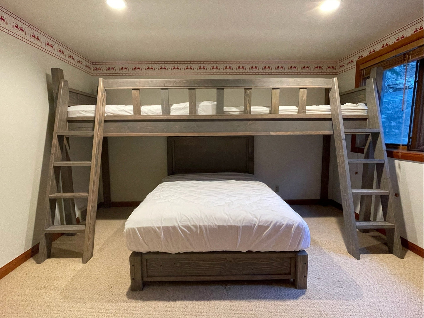 Deer Valley Triple Bunk Bed